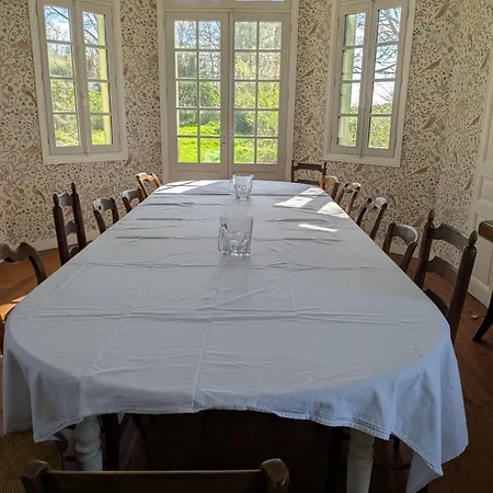 Le Perceau Pensionat